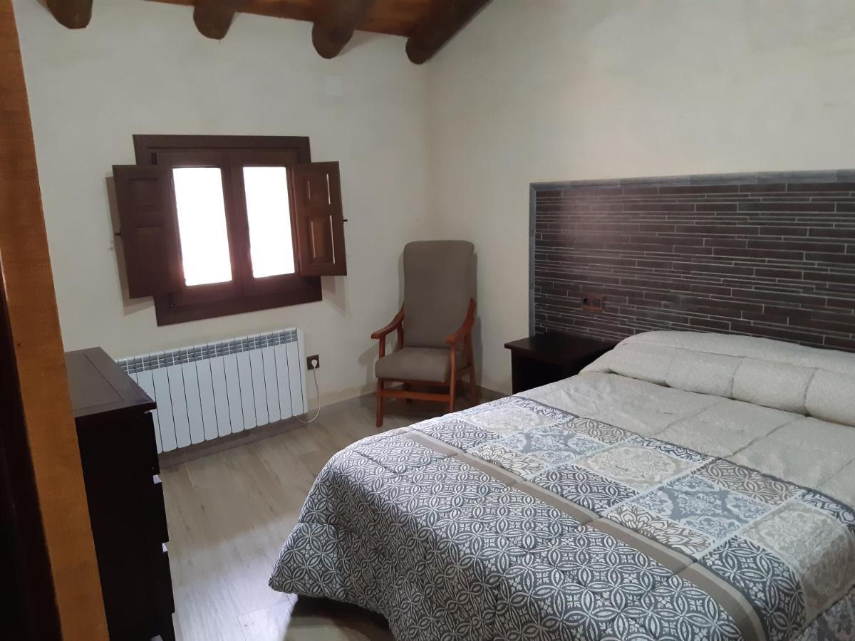 Casa Rural El Secreto Del Castillo モラ・デ・ルビエロス エクステリア 写真